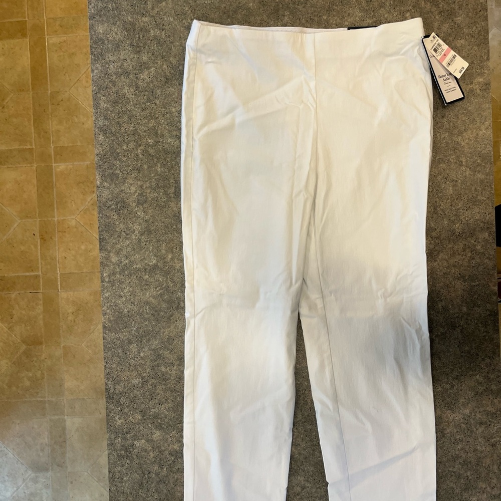 Charter Club White Capris Small stain see pics Skinny Leg V Shape back leg slits